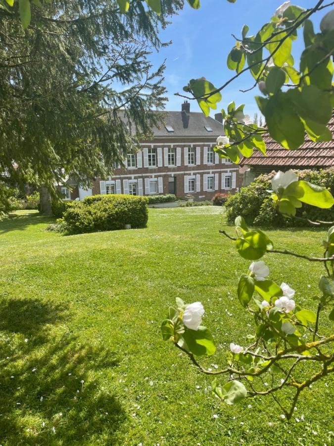 Le Logis D'anne-sophie Frühstückspension Chuignolles